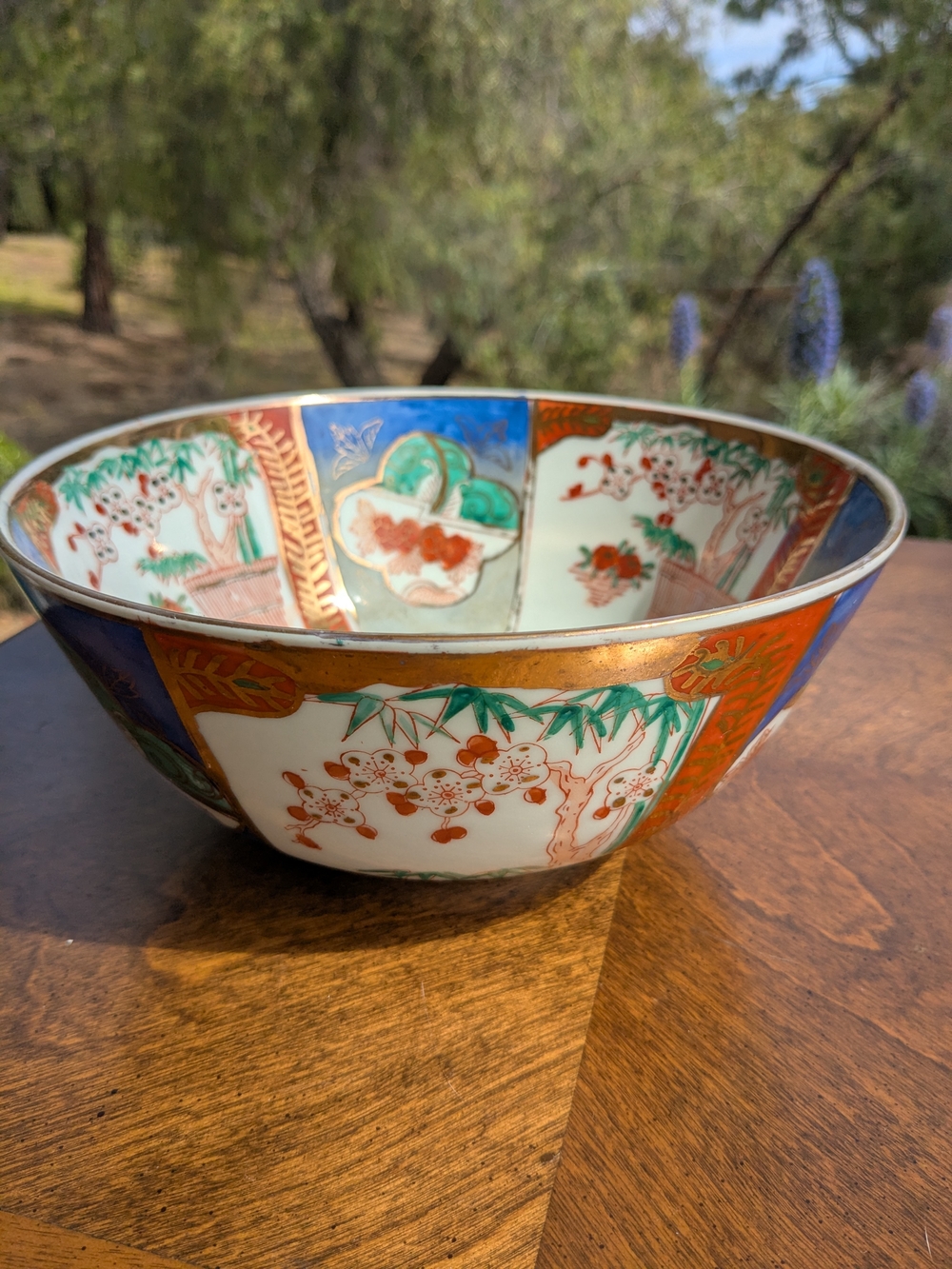 Vintage 8" Imari Serving Bowl - Kinrande Style - Mid-Century Showa